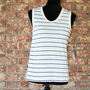 ERIKA & Co Sleeveless Top